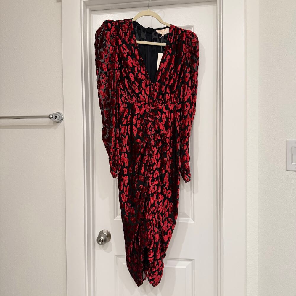 NWT Rococo Sand Haven Long Sleeve Velvet Midi Dress in Black/Red Size Small